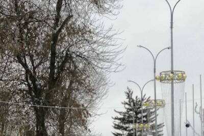 В Саратовской области на две недели закрывают детские площадки и секции