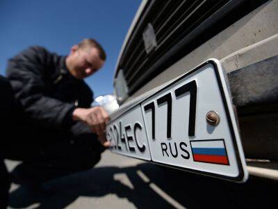 С февраля автомобили семи брендов поднялись в цене в России
