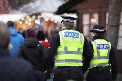 Британское расследование раскрывает онлайн-антисемитизм со стороны полиции и мира