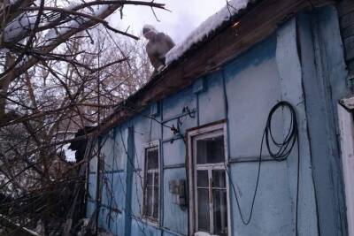 На территории курского хутора Зеленохолмистый сгорел жилой дом