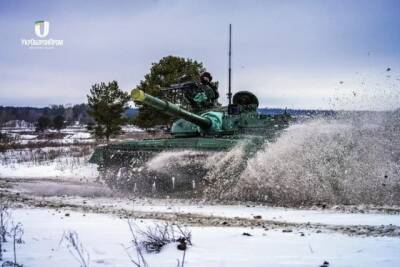 ХБТЗ испытывает новейший модернизированный танк Т-64БВ