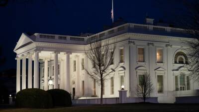 Белый дом заявил об отсутствии планов массовой эвакуации американцев из Украины