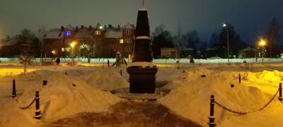 Дворники устроили снежную засаду с пушками в Петрозаводске (ФОТО)