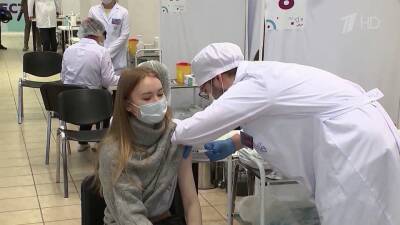 В российских регионах отрывают новые круглосуточные пункты вакцинации