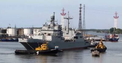 В Черное море вошли еще три больших десантных кораблей ВМФ России