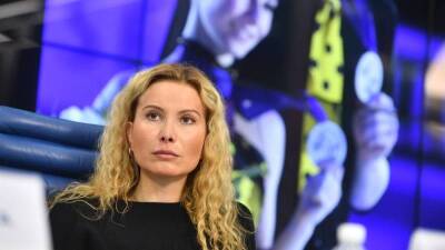 Тутберидзе назвала сплетнями информацию о положительном допинг-тесте 15-летней Валиевой