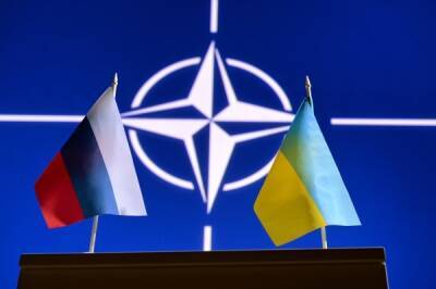 Эксперт назвал способ развеять опасения Запада о войне между Россией и Украиной
