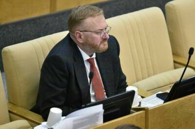 Милонов предложил разрешить использование маткапитала на оплату услуг нянь