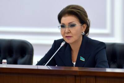 Дарига Назарбаева должна подать в отставку — депутат