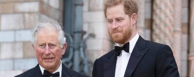 Принц Чарльз лично позвонил сыну Гарри сообщить о будущем титуле своей супруги
