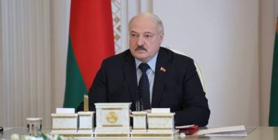 Лукашенко снова заговорил о войне