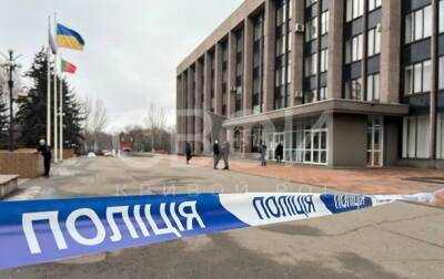 Горсовет Кривого Рога эвакуировали из-за угрозы взрыва