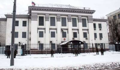 Лавров не исключил отъезда российских дипломатов из Украины