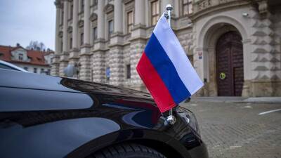 Лавров допустил сокращение персонала диппредставительств России на Украине