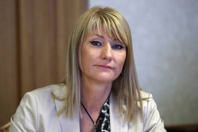 Светлана Журова обвинила МОК в умышленном откладывании церемонии награждения российских фигуристов