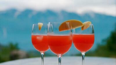 Алкогольный гороскоп: какой вы напиток по знаку зодиака