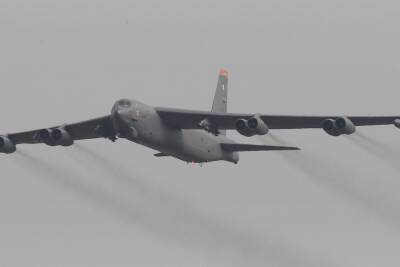 США перебросили в Европу четыре стратегических бомбардировщика B-52H