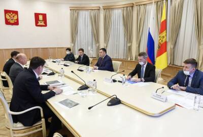 Губернатор Тверской области обсудил ход строительства речного порта в Завидово