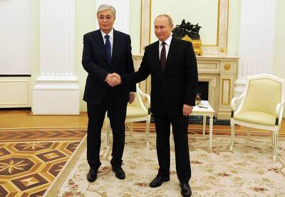 Путин: Россия будет делать все для поддержки президента Казахстана