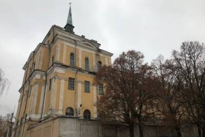 В Курске отменили конкурс на реставрацию исторического здания мужской гимназии за 1,4 млрд