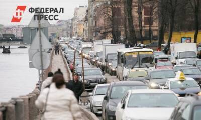 Петербург попал в пятерку европейских городов с самими загруженными дорогами