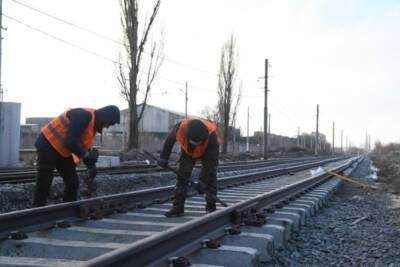 В Волгограде ограничат проезд транспорта через железнодорожный переезд