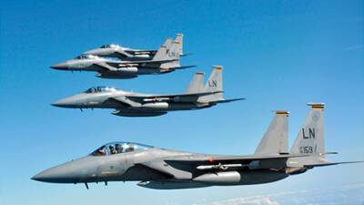 США отправили в Польшу истребители F-15 для усиления восточного фланга НАТО