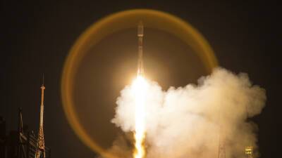 В «Роскосмосе» сообщили о выводе на орбиту 34 спутников британской компании OneWeb