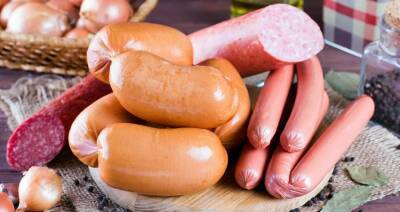 В РФ колбасы и сосиски за год подорожали почти на 50 %