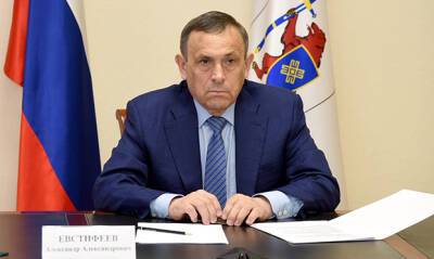 Глава республики Марий Эл Александр Евстифеев уйдет в отставку