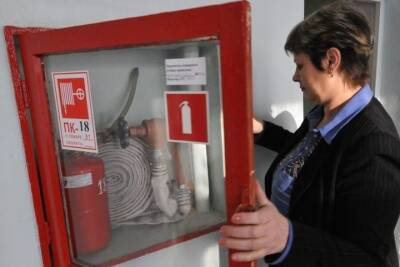 В нескольких общественных местах Тверской области пожарные рукава не присоединили к крану