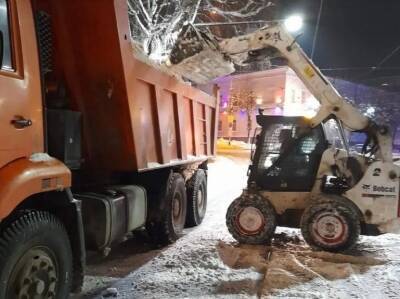 Ночью с 18 улиц Ульяновска вывозили снег