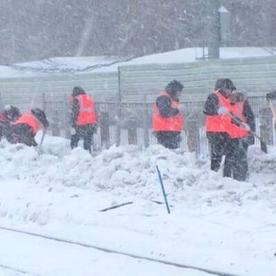 Снегопад ограничил работу трамваев в Саратове