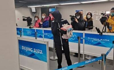 Валиева покинула тренировку на Олимпиаде в Пекине с закрытым лицом