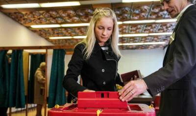 Коалиция слаба, но и оппозиция не лучше: Латвию ждут сюрпризы на грядущих выборах в Сейм