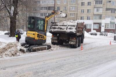 Стали известны районы лидеры и аутсайдеры по уборке снега в Ленобласти