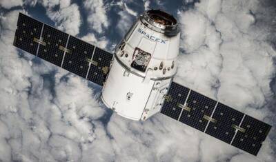 Из-за магнитной бури SpaceX потеряла 40 спутников