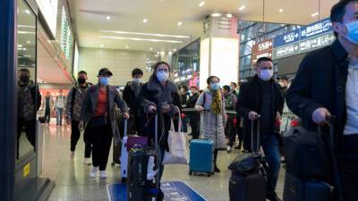 Остановить COVID-19: как Роспотребнадзор дополнительно проверяет иностранцев в аэропортах