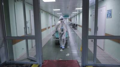 Еще 66 пациентов с коронавирусом скончались в Петербурге за сутки