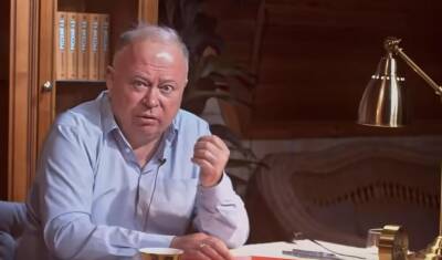 Андрей Караулов: «Чтобы посадить всех антиваксеров - лагерей в России не хватит»