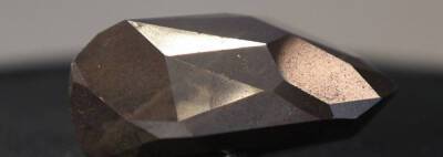 Черный бриллиант возрастом 1 млрд лет был продан за $4,3 млн