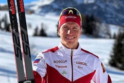Брянский лыжник Большунов завоевал очередную медаль в Пекине