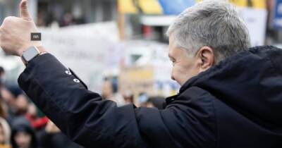 Порошенко призвал все демократические силы объединиться ради защиты Украины