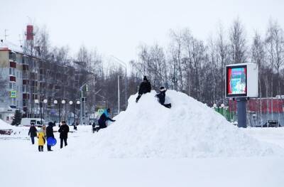 В мэрию Нефтеюганска поступило 140 жалоб на плохую уборку снега с улиц города