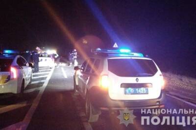В Одесской области столкнулись бус и фура: трое людей погибли