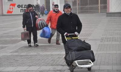 Медведев предложил усилить контроль над мигрантами