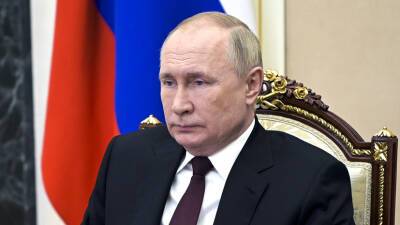 Путин обсудил с Совбезом отношения России со странами СНГ