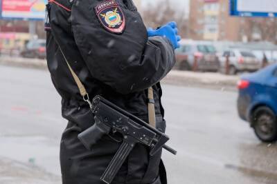 В Волгограде задержали мужчину при закладке наркотиков в тайник