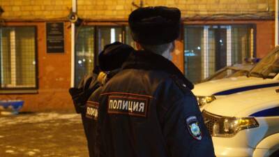 Под Новосибирском двое мужчин напали на полицейских и натравили на них бойцовского пса