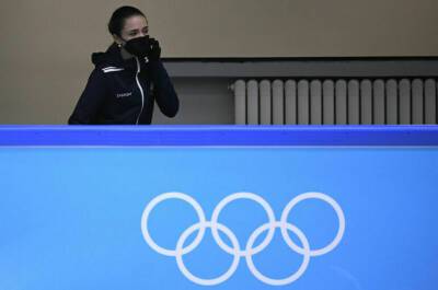 Стала известна причина задержки проверки допинг-пробы Валиевой